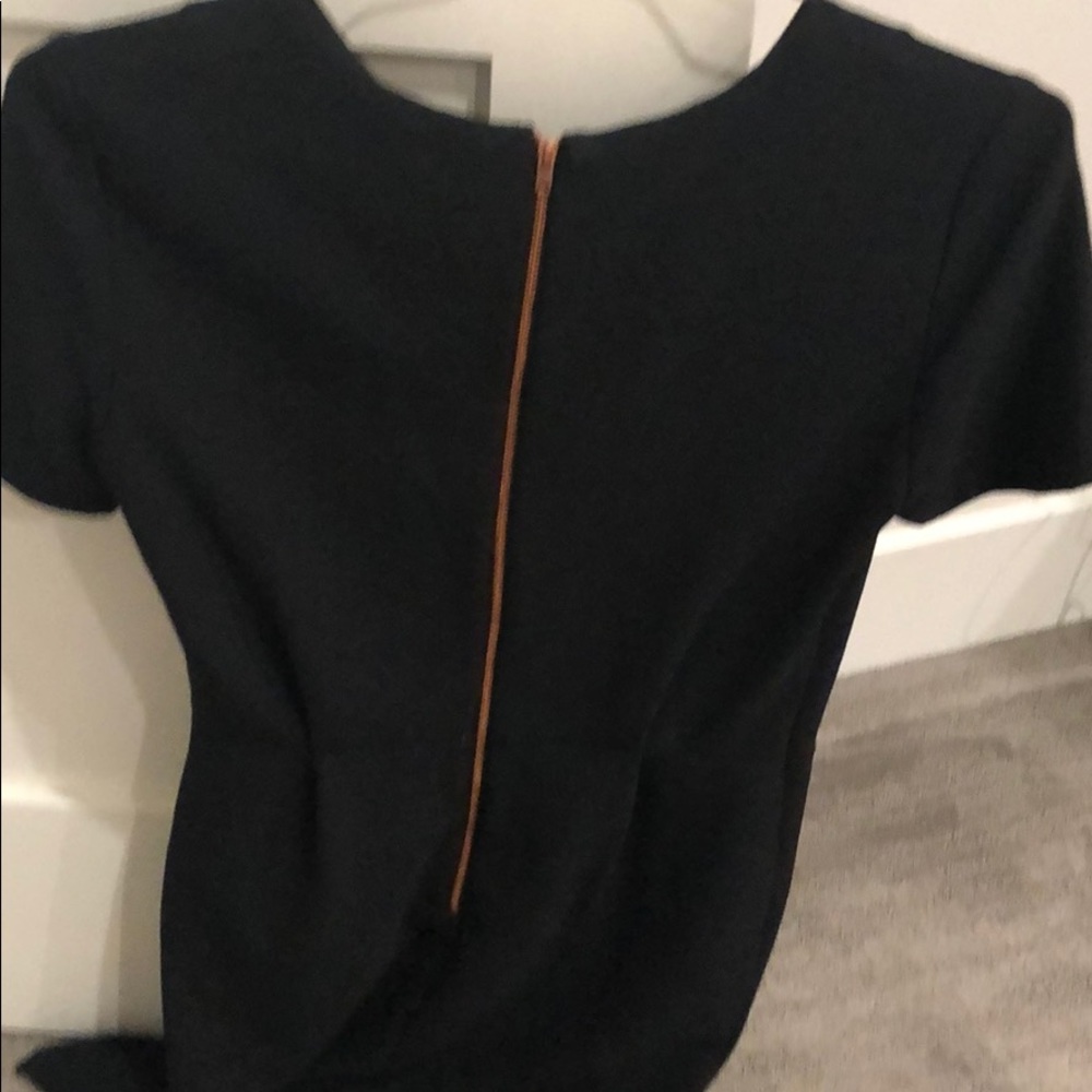 Dress - Picture 2 of 4